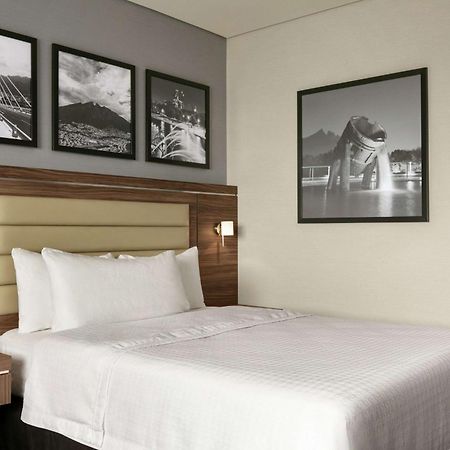 Hampton Inn By Hilton Monterrey Apodaca Екстер'єр фото
