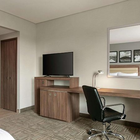 Hampton Inn By Hilton Monterrey Apodaca Екстер'єр фото
