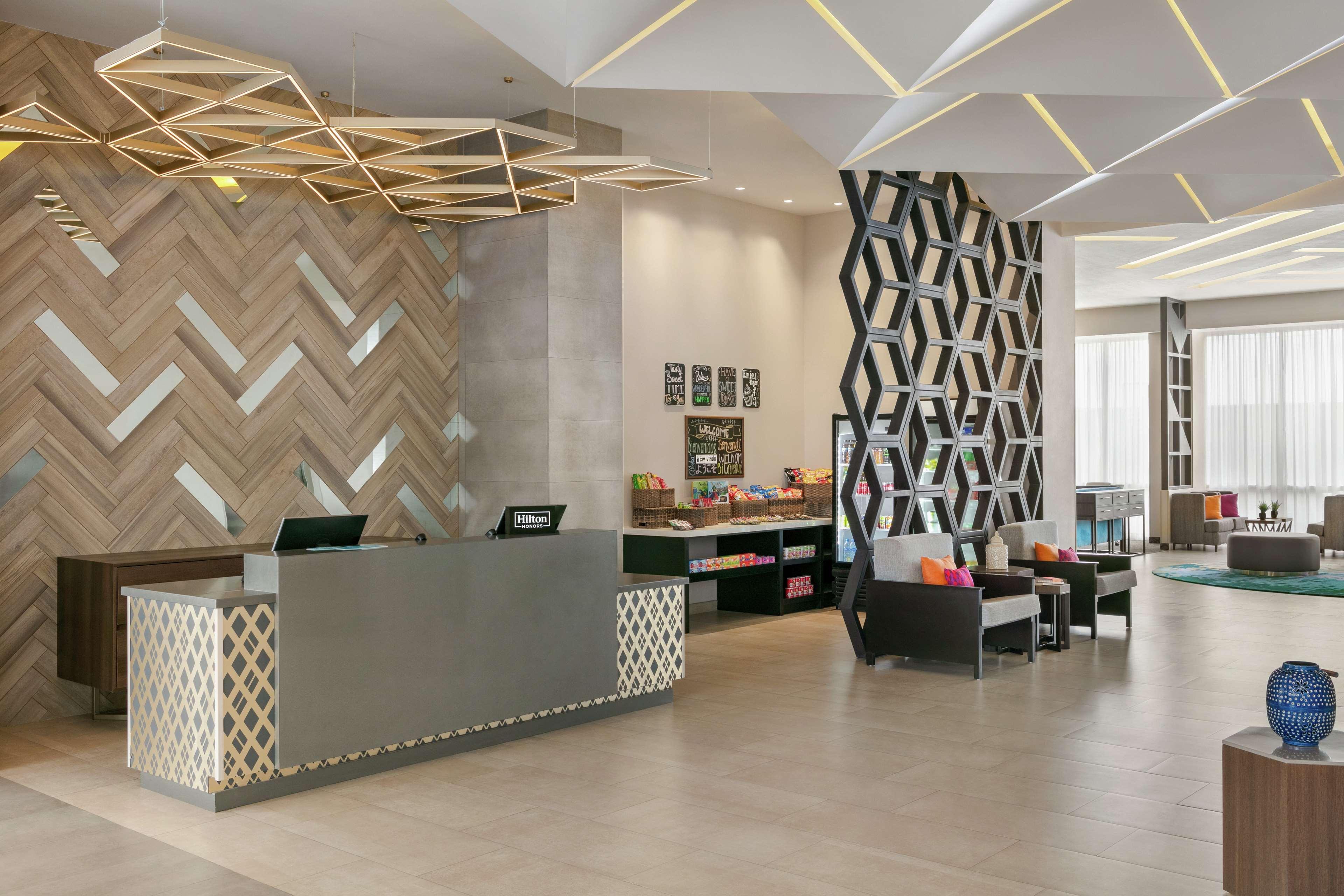 Hampton Inn By Hilton Monterrey Apodaca Екстер'єр фото